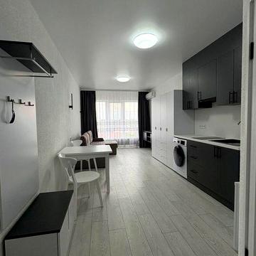 Квартира-студія площею 24 м² на 3-му поверсі.