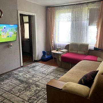 Продам 3 кімнатну  квартиру по вул Миру