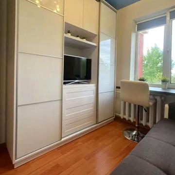 0 Продаж 3-кімн. квартири 62.3 м² з меблями та технікою