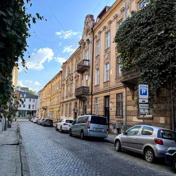 Продаж 3 кім. квартири в центрі Львова. вул. Дашка