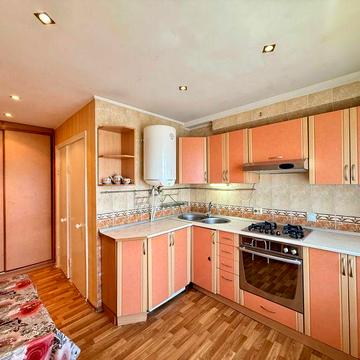 Сдам 2 комнатная квартира улица Братиславская 42 метро Черниговская