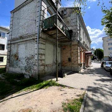 Продаж 1 кімнатної квартири в центрі Луцька з шаленим потенціалом