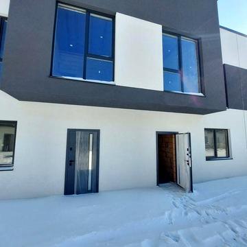 Продам газифікований таунхаус76м2,3 кімнати.Центер Білогородки.