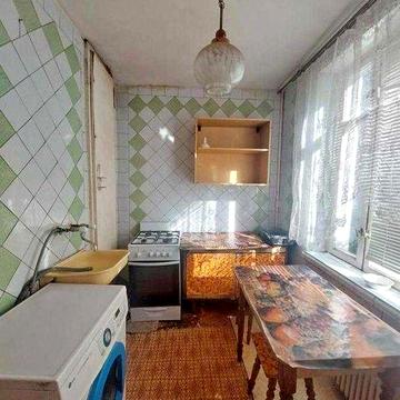 Продам 2 к. квартиру м. Салтовская