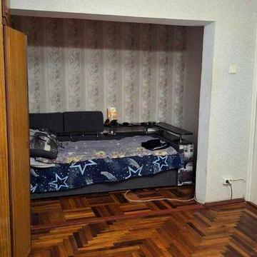 Продаж великої однокімнатної квартири 16000$.