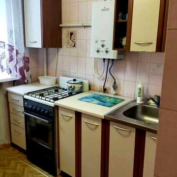 ЦІНУ ЗНИЖЕНО Оренда 1-но кімнатної квартири в Замостянському районі, вул. Гонти, квартира чиста та доглянута, меблі техніка в гарному стані. Дзвоніть