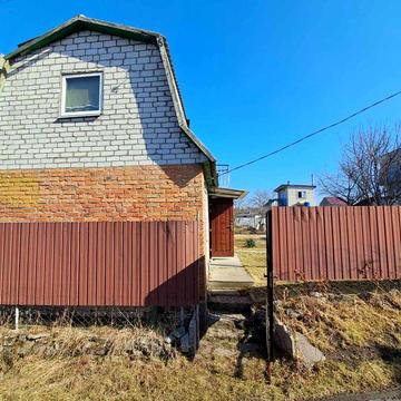 Продам дачу на Будівельник