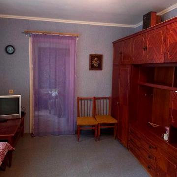 Продається 3х кімнатна квартира на 5поверсі 9ти пов. будинку.