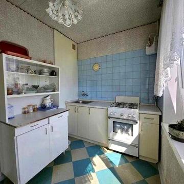 Продаж 2-кімн. кв., метро Метробудівників/Спортивна