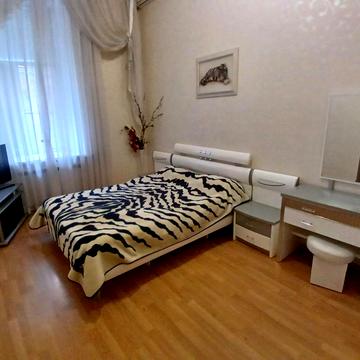 Павла Зеленого вул. (Коблевська), 45