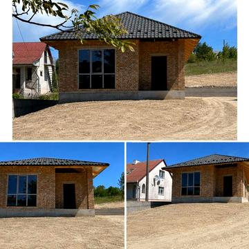 Продаж нового будинку в місті в районі Авторинку