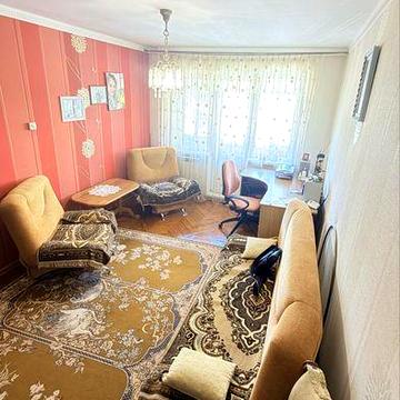 Чудова квартира з меблями і технікою. Заход і живи!