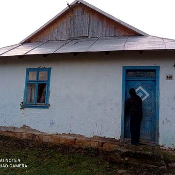 Продаж земельної ділянки з будинком