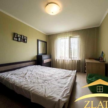 Продаж 2-к квартири на Пісках