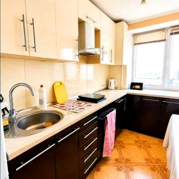 Продам трикімнатну квартиру з кап ремонтом, меблями та технікою на ТОПОЛІ (720318)