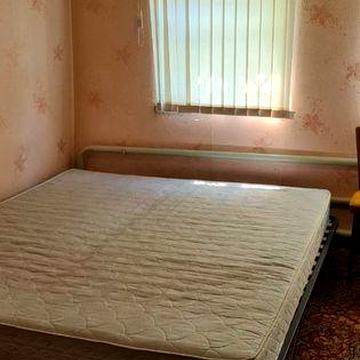 Продам будинок .Квартира на землі.