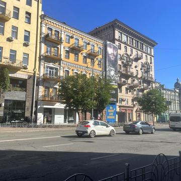Велика Васильківська вул. (Червоноармійська), 12