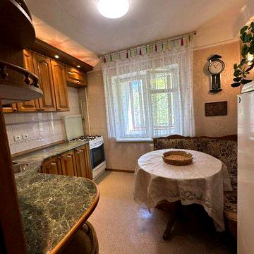 Оренда 2 к.квартири ,Русанівка,вул.І.Шамо метро Лівобережна!