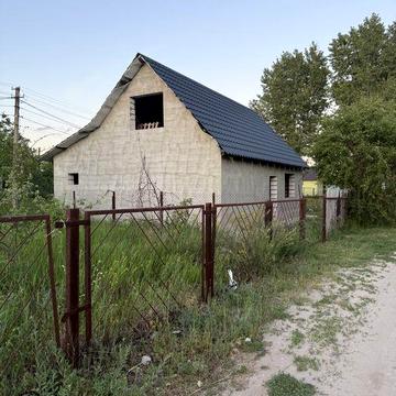 Продам дачу в селі Новоселівка