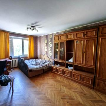 Квартира біля ринку Урожай