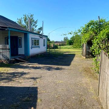 Продам будинок у с.Безсали Полтавської обл.