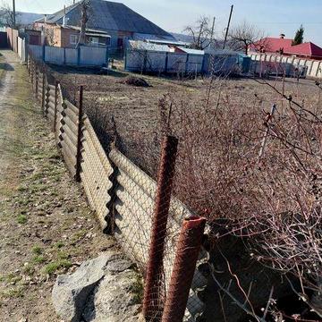 Жилой дом с участком