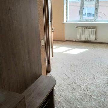 Продається 3-кімнатна квартира в м.Ізюм