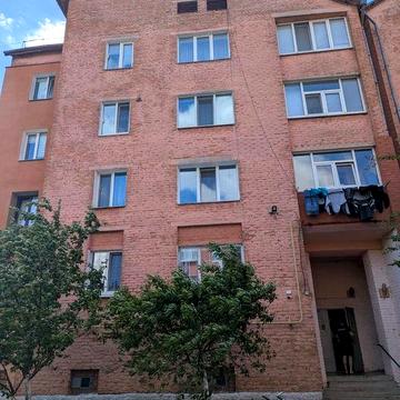 Продам чудову  двокімнатну квартиру