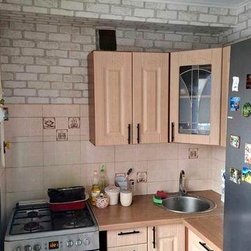 Продажа кв-ры  3смр Днепровский район  ул.Пражская 20  1/5к 60/45/7.7  отлично под жилье или бизнес  двухсторонняя 63000уе