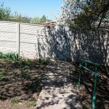 Продам дом в Большой Рогани, кирпич 63м2, с удобствами. Торг.