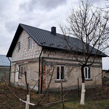Будинок неподалік Тернополя