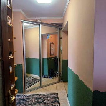 Продаж 2-кімнатної квартири у Винниках, вул. Івасюка
