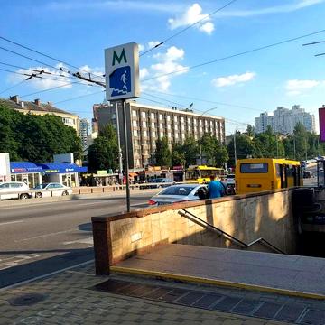 Оренда 1-кімн., Печерськ,  метро Звіринецька .