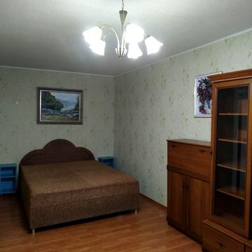 Вацлава Гавела бульв. (Івана Лепсе), 21-Б
