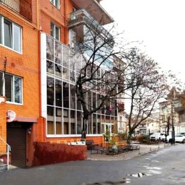 Продам 4х комнатную квартиру в Центре, Книжный пер. 19. Красный кирпич