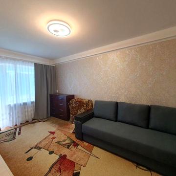 Аренда 2х комн квартиры  на Космосе