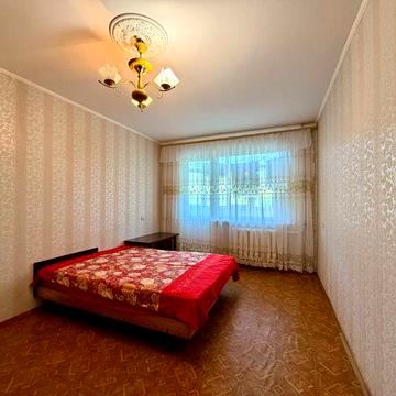 Продаж двокіімнатної квартири по вул. Театральна