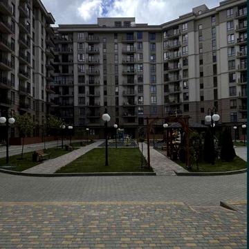 Продам большую 3к, перепланированную в 2к квартиру