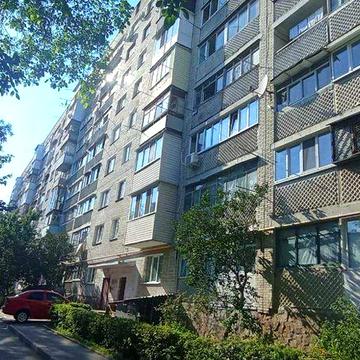 (8) Продам 3-кімнатну квартиру на Вишеньці 9890