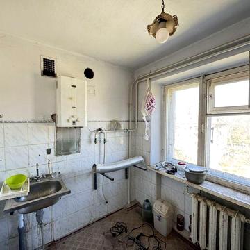 Продается 2ком.кв ( Лески)