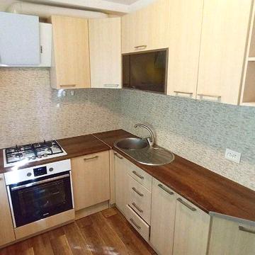 Продаж Коперника 27.  2 кім, 46кв.м, 2 поверх 80000у.е