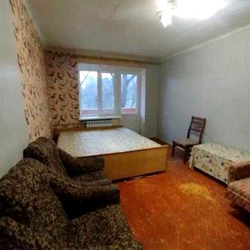 Продам 1 к кв на ХТЗ, метро Масельского.