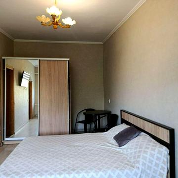 Оренда 1-кімнатної квартири в ЦЕНТРІ міста біля кінотеатра.