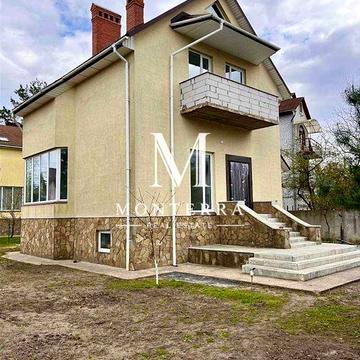 Продаж Будиноку з ремонтом 5хв до метро Житомирська м. Київ, 6 сот землі, закрита територія, охорона, гараж вул Любимівська/Звязківців/Чайківська