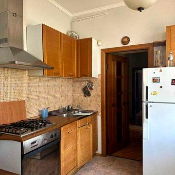 Оренда 3-кімн., Центр, Печерськ, м.Кловська Узвіз Кловський 17