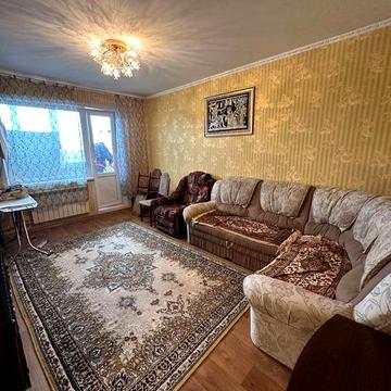 Продам 2 к. квартиру на Героїв Крут