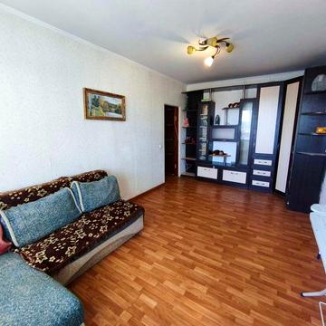 Продам 2-кімнатну квартиру | Без сусідів зверху