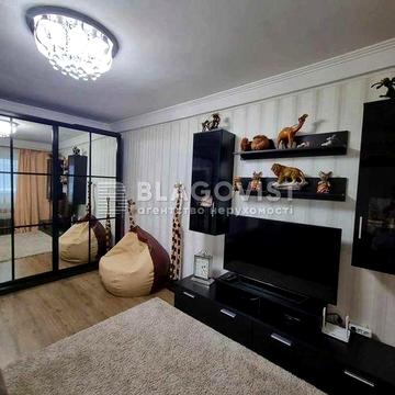 Продаж 1 К квартира 30 м квадратних Голосіївський проспект 112 в Києві