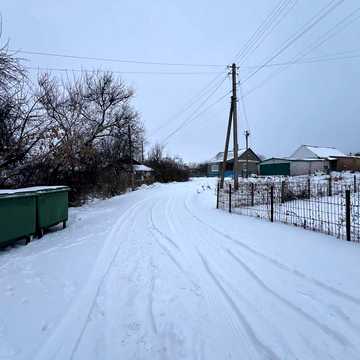 Продаж  будинку в центрі смт Чуднів!