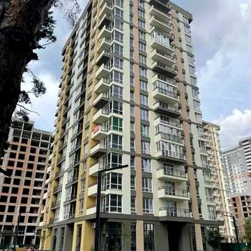 Продам 2-к квартиру 70м2  Чорновола Бровари Центр ЖК Krona Park II
